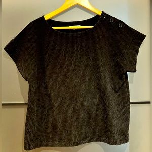 Madewell side button top.